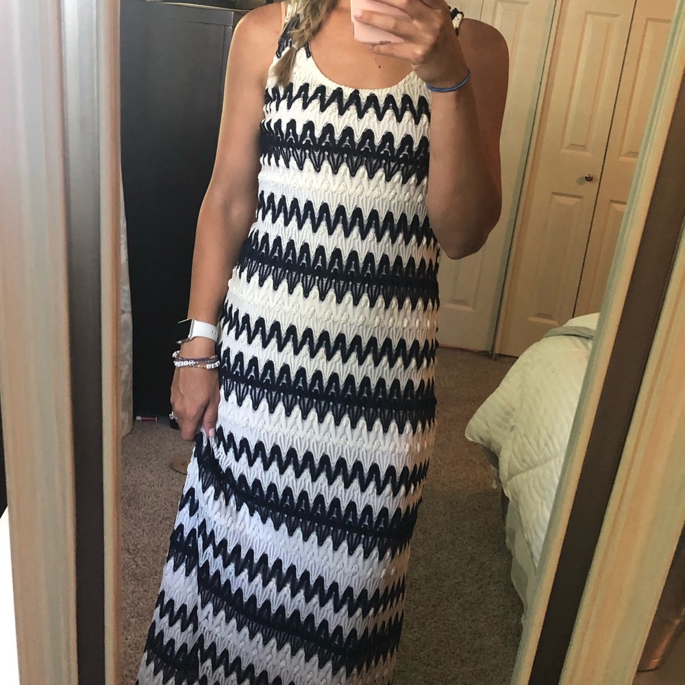 Gianni Bini navy & White maxi dress